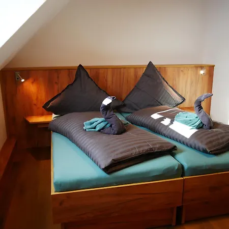 Heuhotel Und Gaestehaus Kohlstaedt Hotel