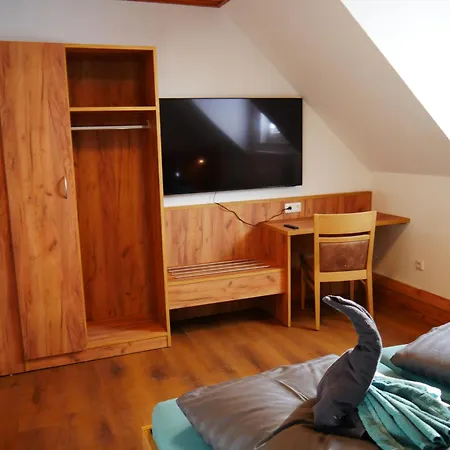Hotel Heuhotel Und Gaestehaus Kohlstaedt 3*