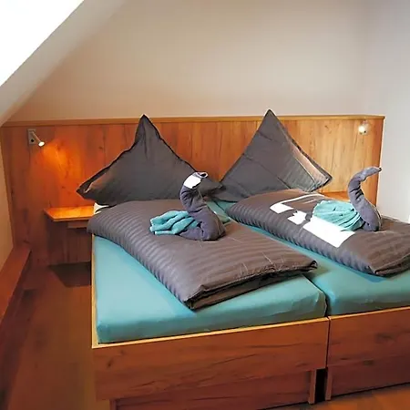 Heuhotel Und Gaestehaus Kohlstaedt 3*